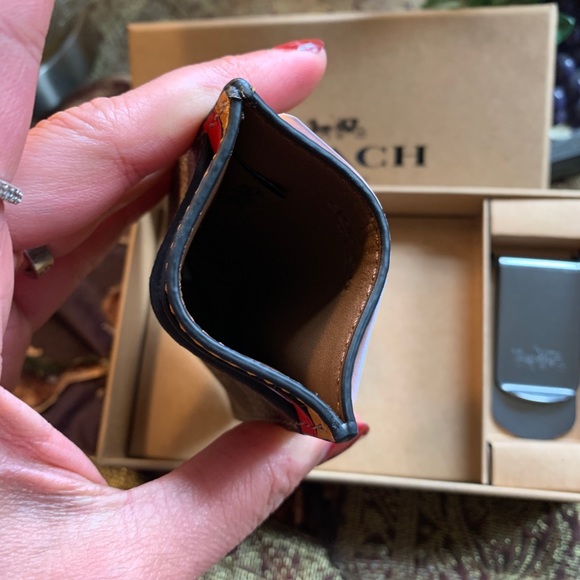 Authentic COACH 3 in 1 coated signature leather card case/ money clip - Picture 6 of 9